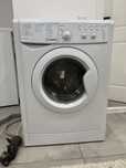 Продаю стиралку Indesit
