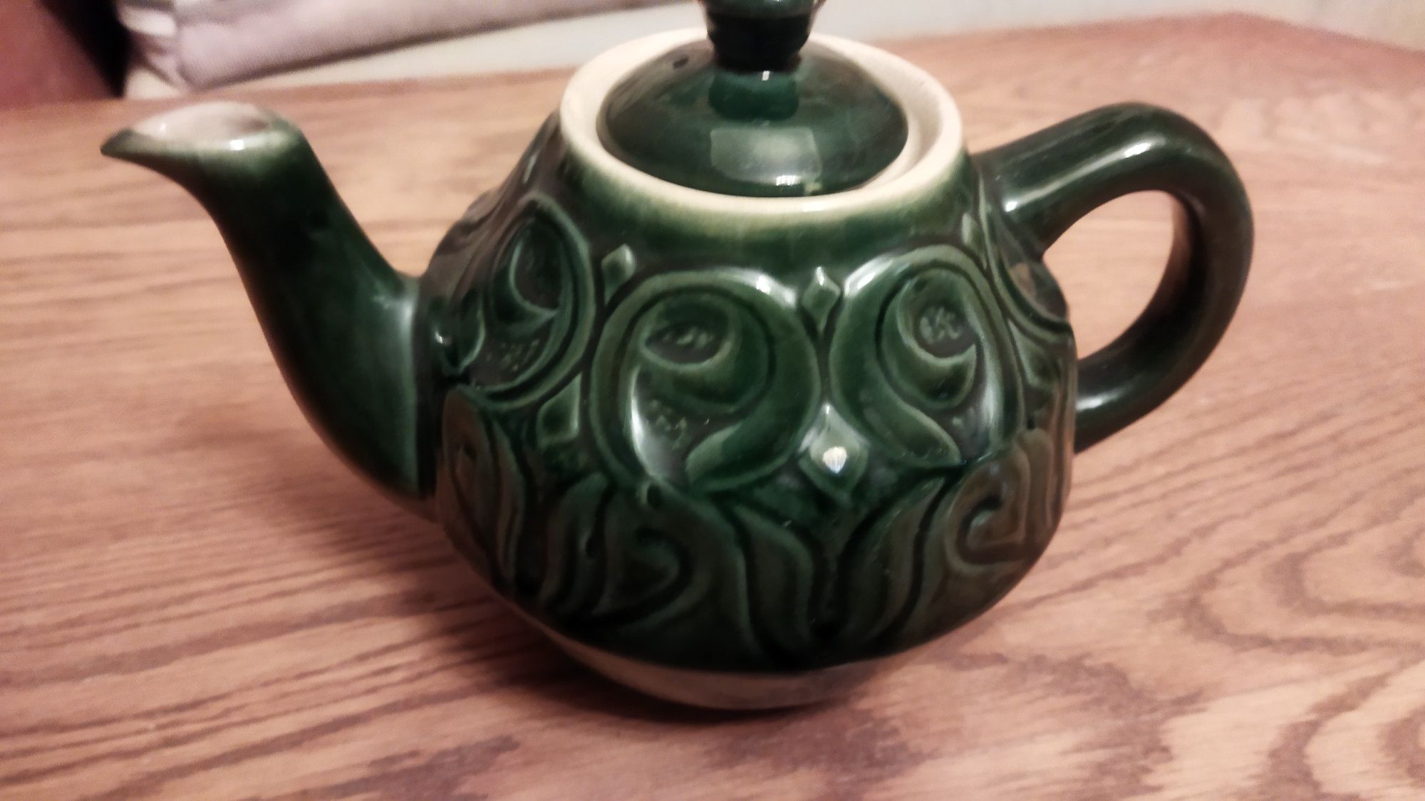 Продам керамический чайник