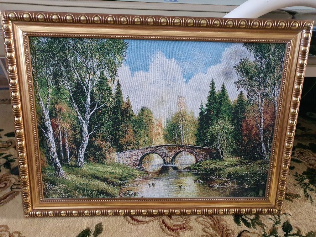 Продам картины разные   .