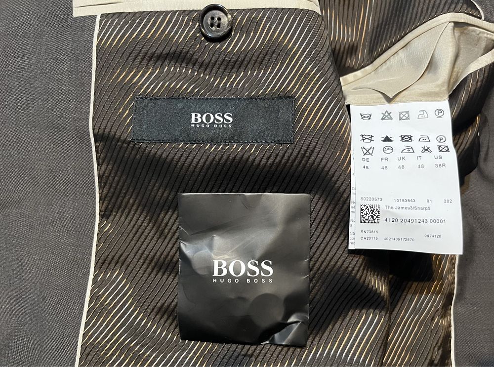 Костюм Hugo Boss мужской