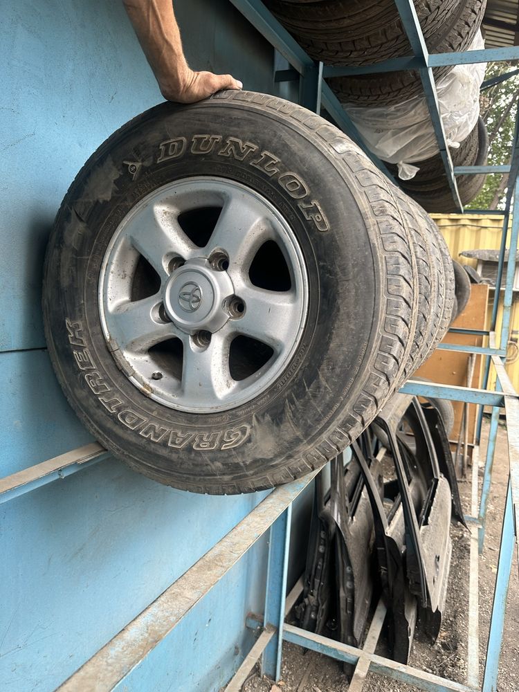 Диски на Land Cruiser 100