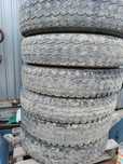 Шины  китайские  трианжел 8.25R20 на газ 53