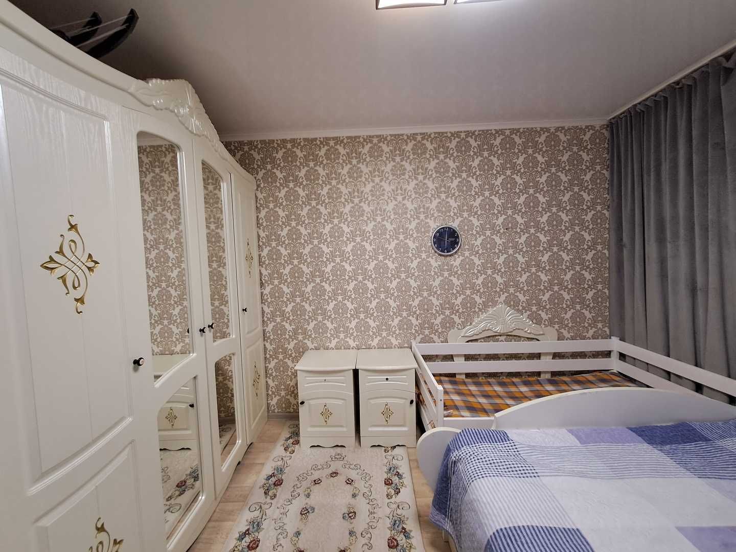 Продам 4х комнатную квартиру на КСК