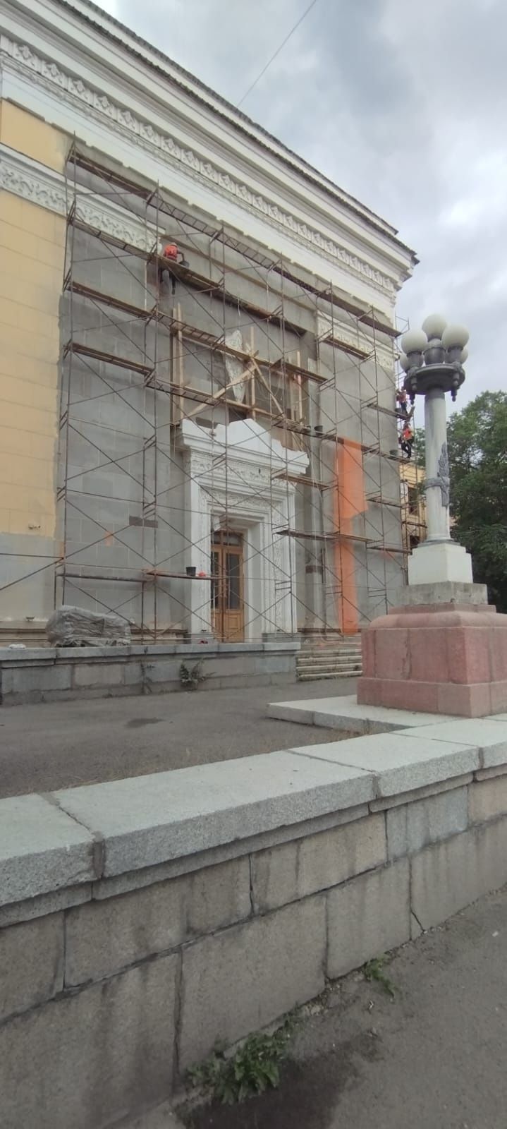 Аренда опалубка и леса, Строительные леса с доставкой