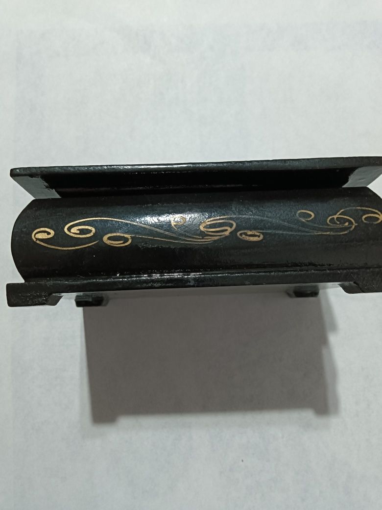 Продается шкатулка СССР,4000т