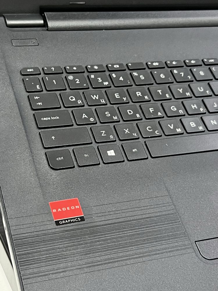 HP 17.3"| AMD A10 | ОЗУ 8 Gb | SSD 256 gb