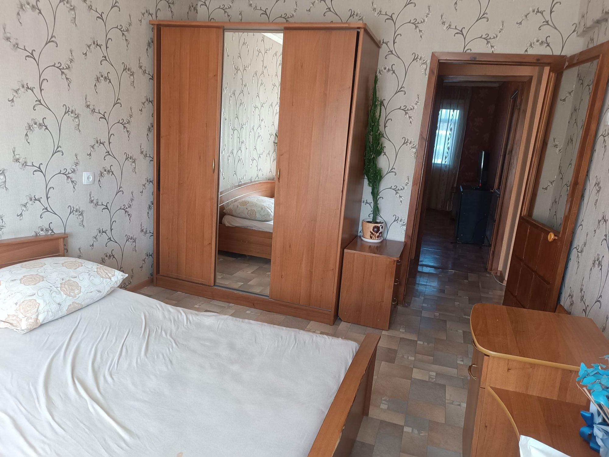 Продам 2-х комнатную квартиру в Ново-Ахмирово 2/5 эт, теплая уютная
