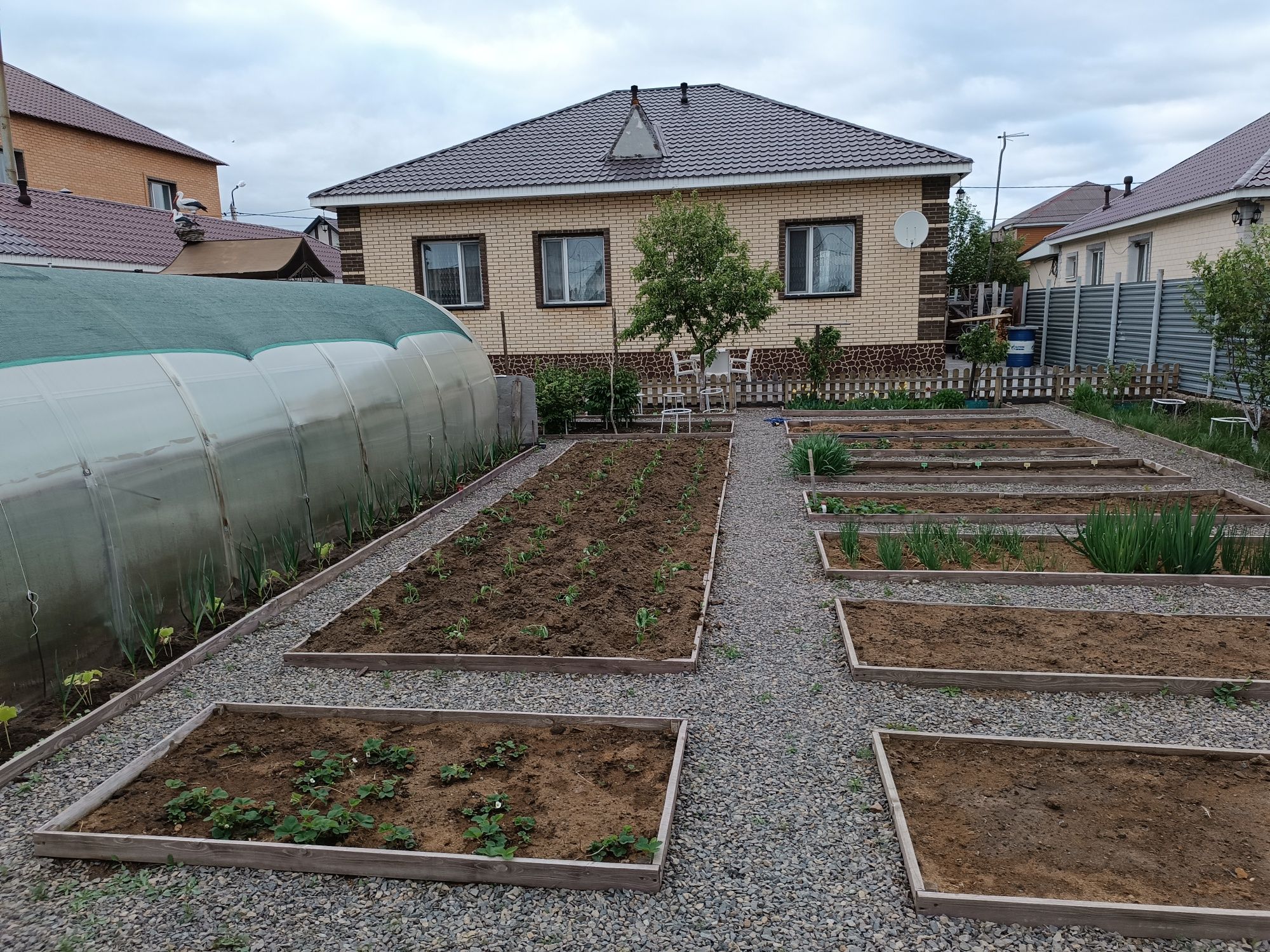 Продам дом 4 комнаты, 142кв.м и хозпостройки 122кв.м. г. Косшы