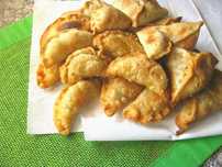 Самса жареная с печенью и картошкой