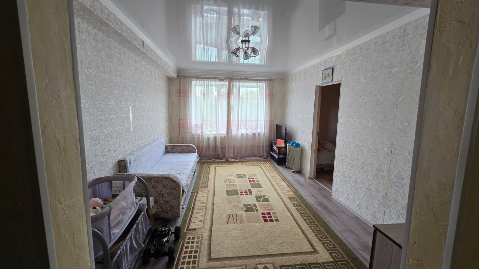 Продам 2 х комнатную квартиру