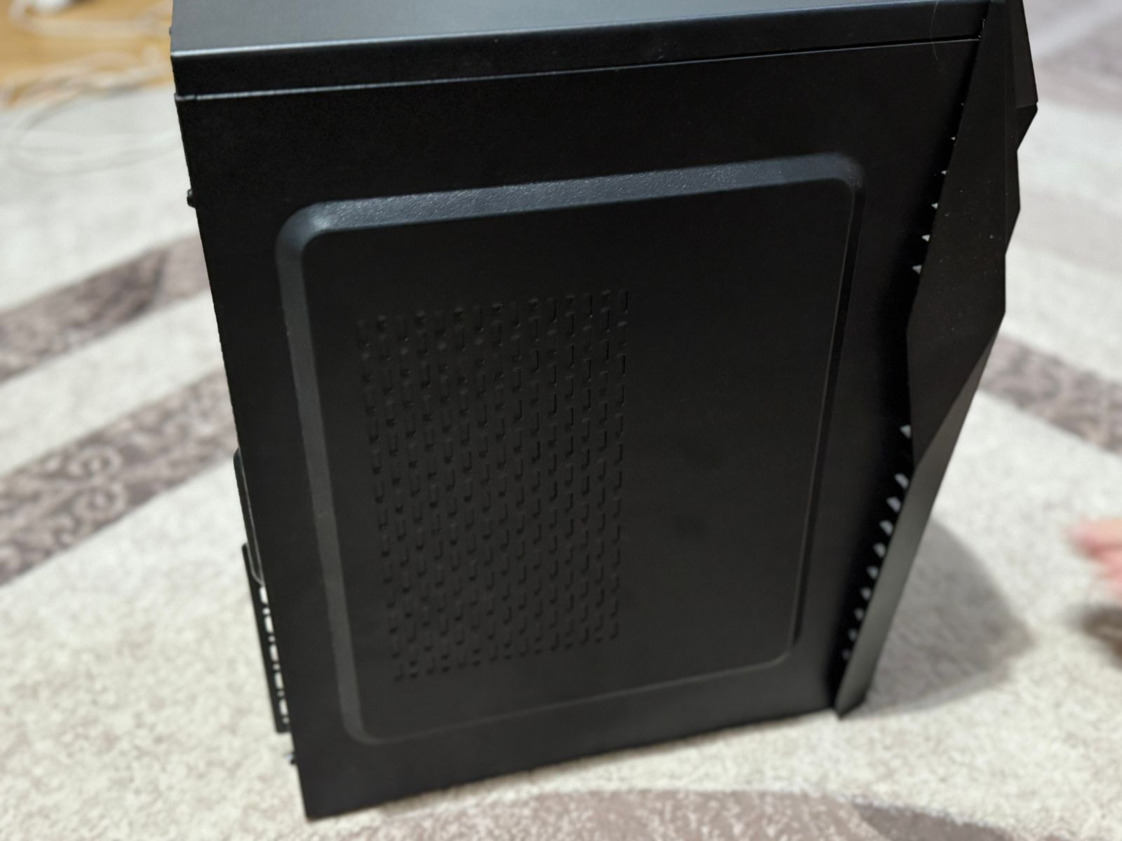 Корпус для ПК игровой ATX / midi tower