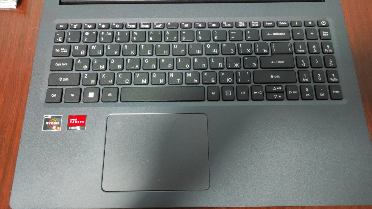 Ноутбук Aser, AMD Ryzen 5 3500U (8 потоков), 2100 МГц