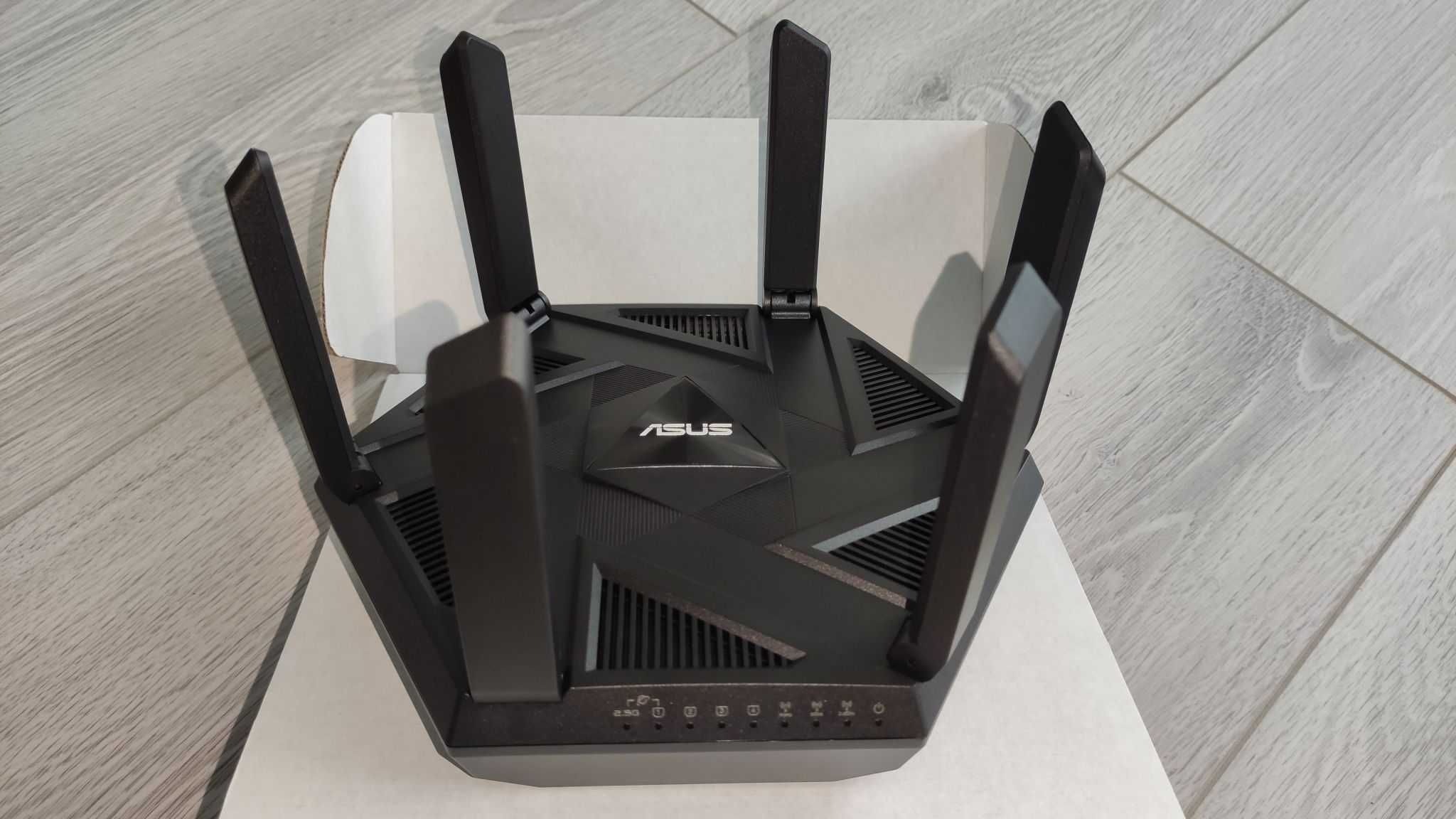 Новый ASUS Router AXE7800 Tri-band WiFi 6E