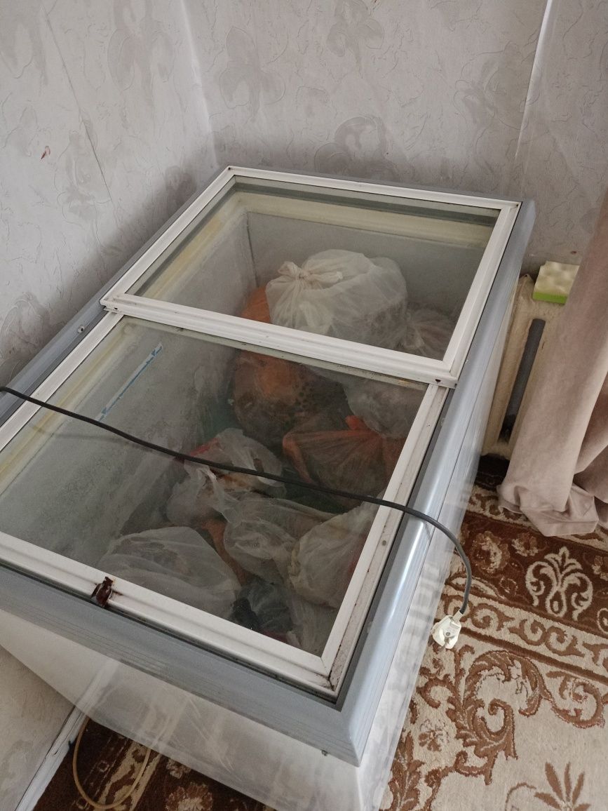 Продаю морозилку хорошом состояние