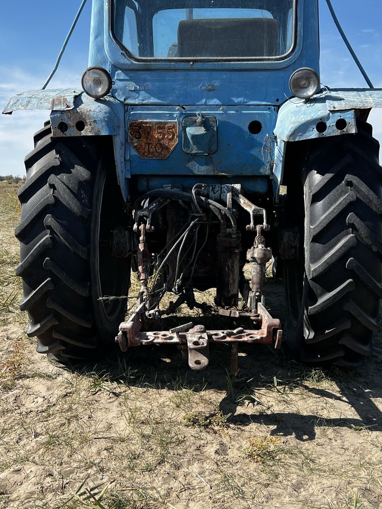 ЮМЗ и газ 53 в хорошем сост