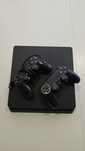 Продам PlayStation 4 Slim