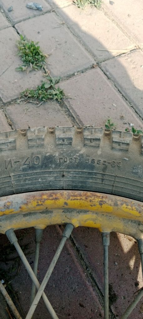 Колесо  от мотоцикла Урал