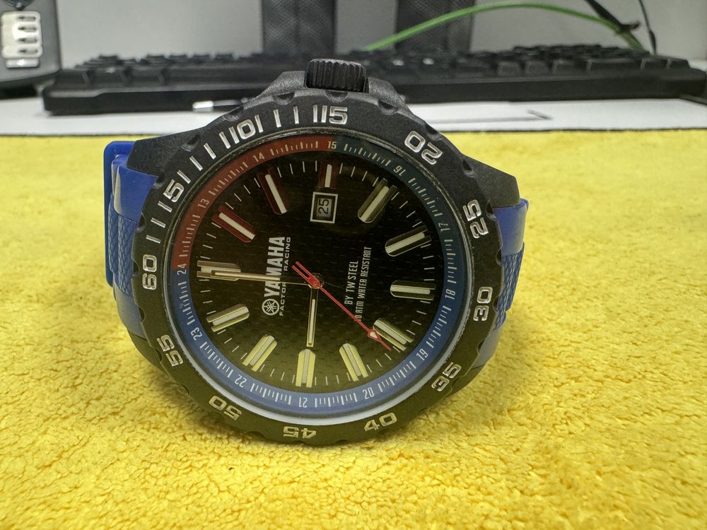 Часы Yamaha / YAMAHA watch factory racing