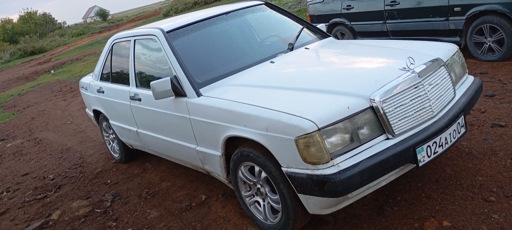 Mercedes Benz 190
