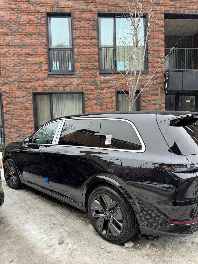 Прокат авто кортеж, свадьба, кудалык на премиальный машине Li L9