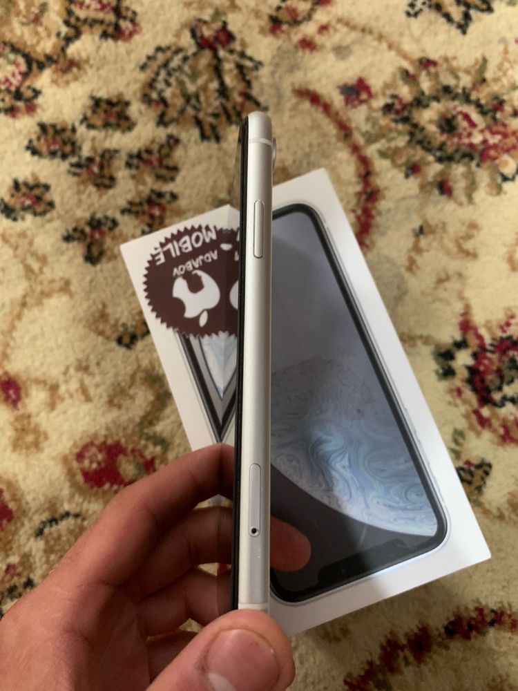 iPhone xr в отличном состояние