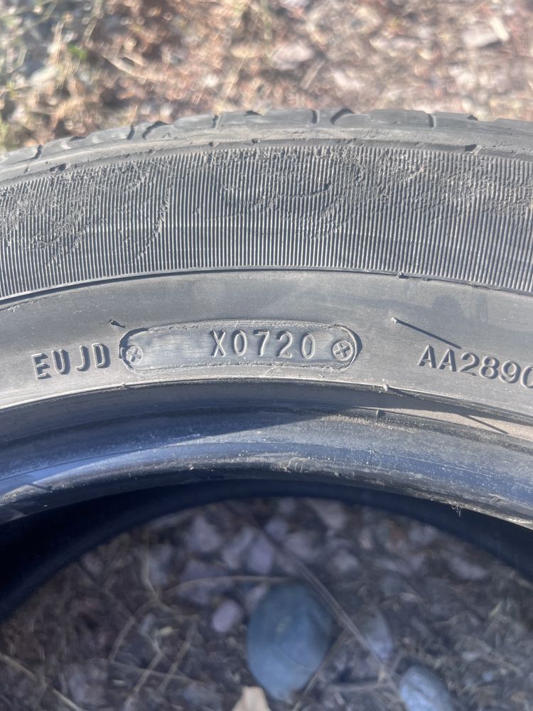 Шины Dunlop 285 50 R20 3 шины
