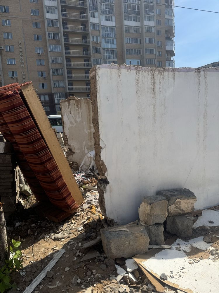 Отдам даром , кирпичи, дрова