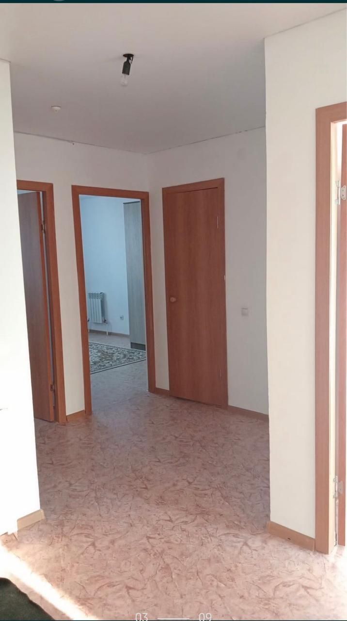 Продам 3 комн кв Жас Оркен 27400