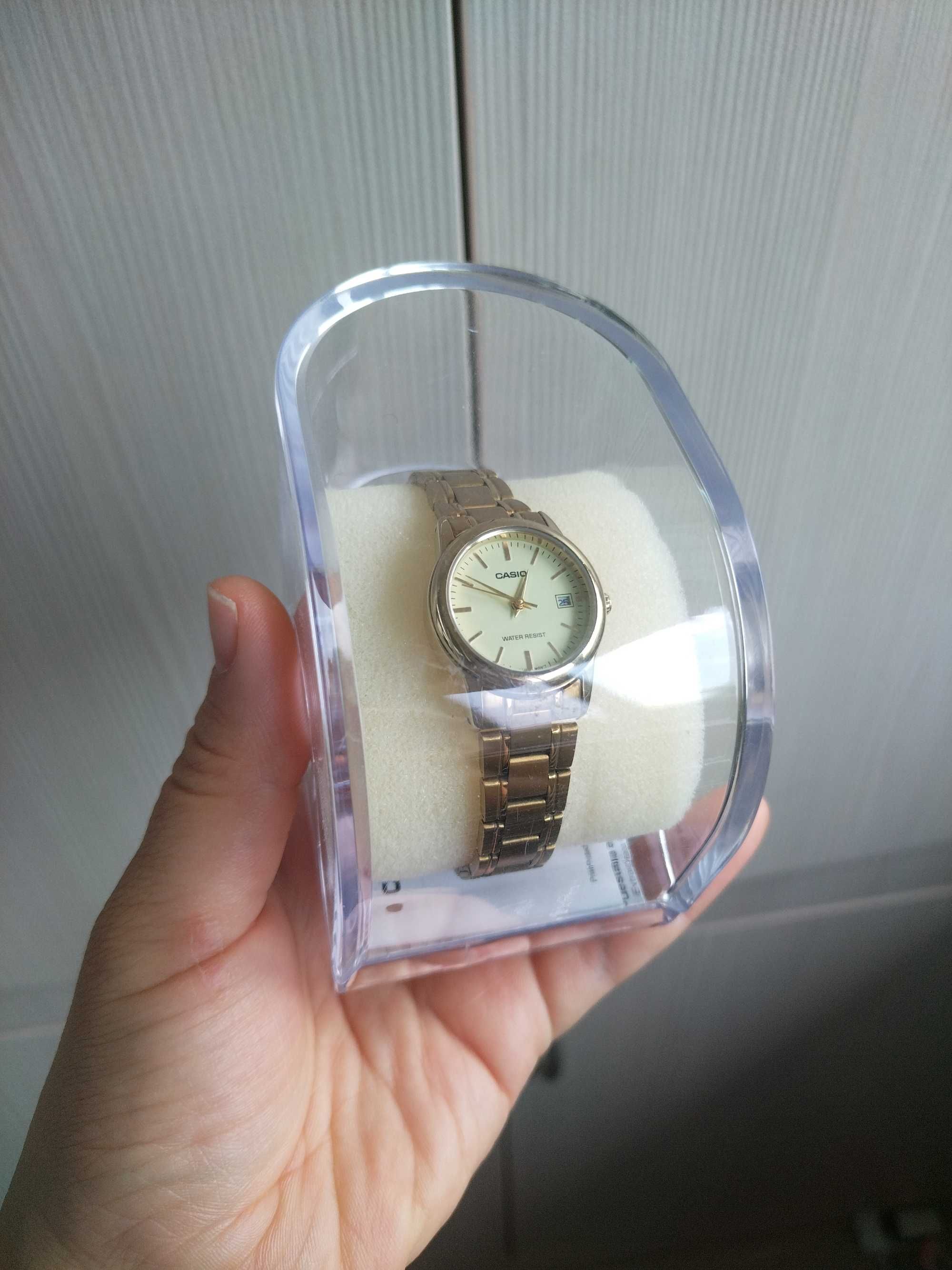 Часы CASIO сталь