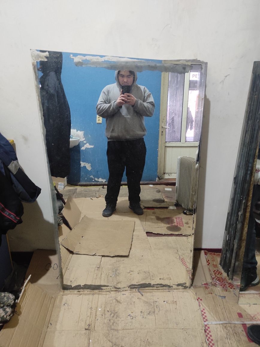 Зеркала по 1200 тенге. Высота 110, ширина 70