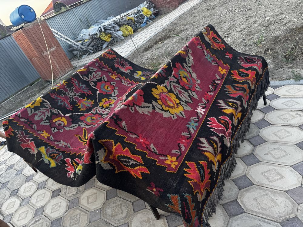 Тақыр кілем сатылады