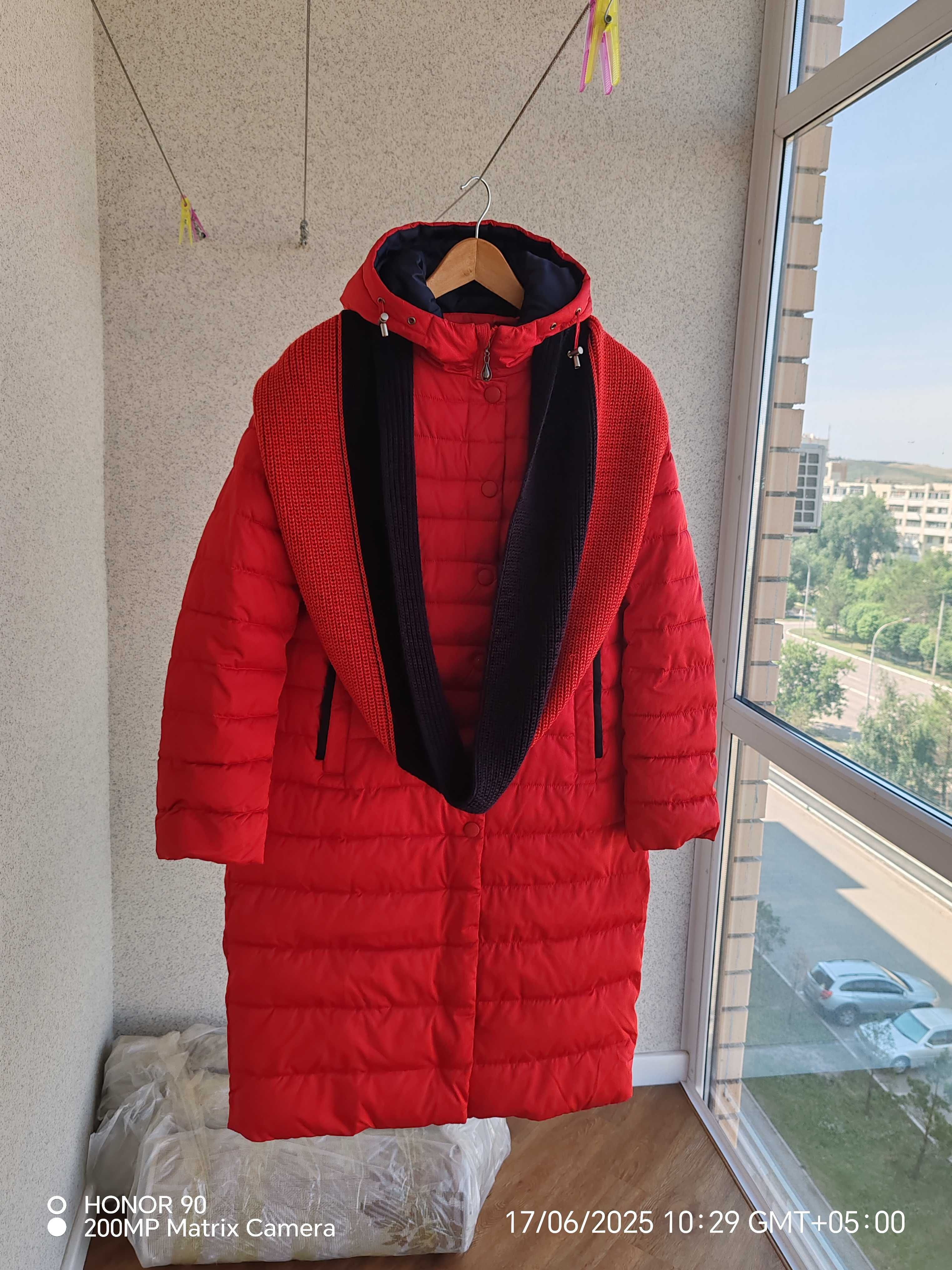Продам демисезонное пальто