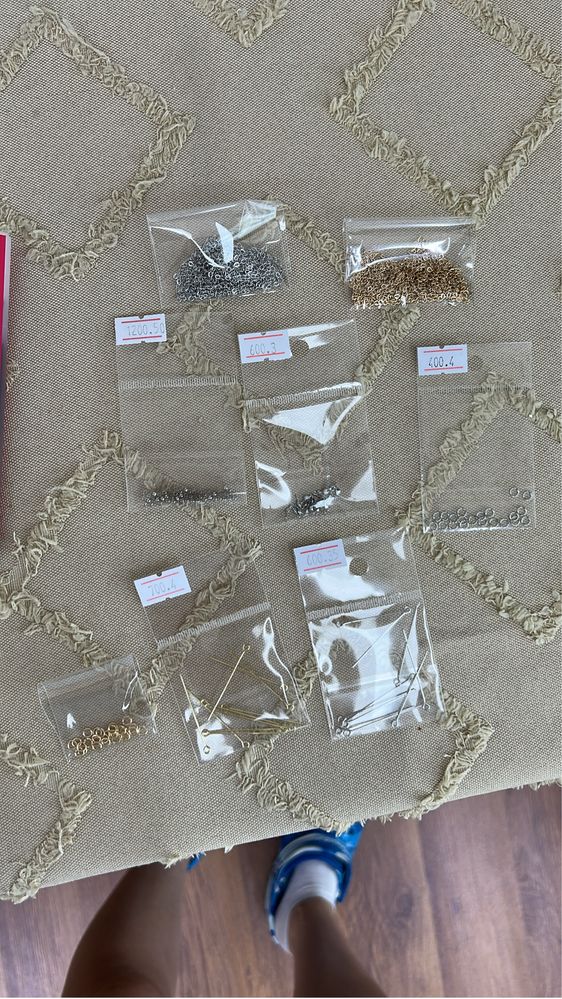 Продам цепь бижутерную
