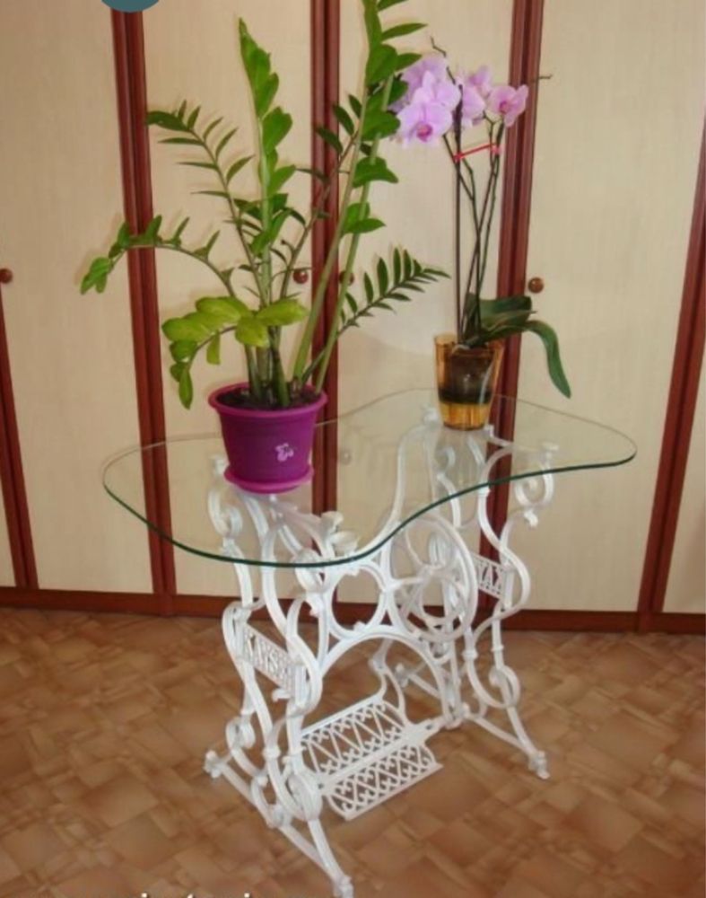 Продам станину от швейной машины.