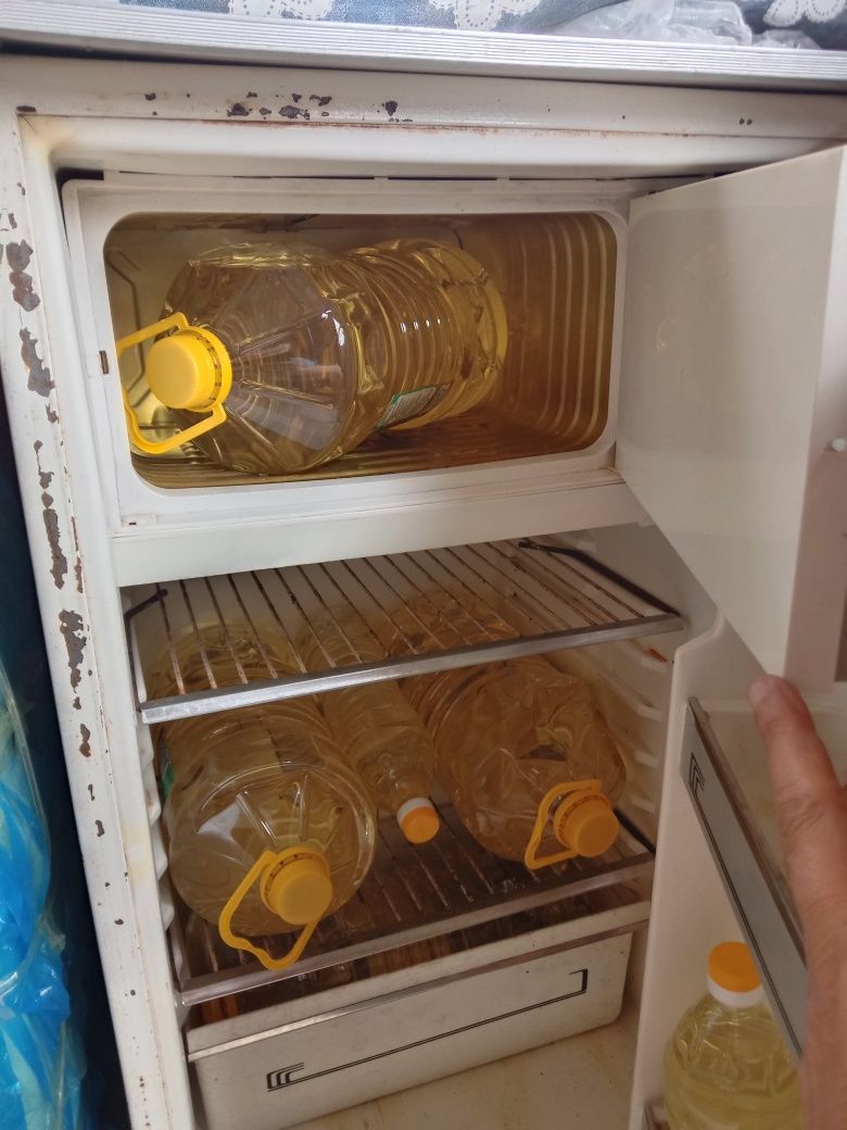 Холодильник в хорошем состоянии