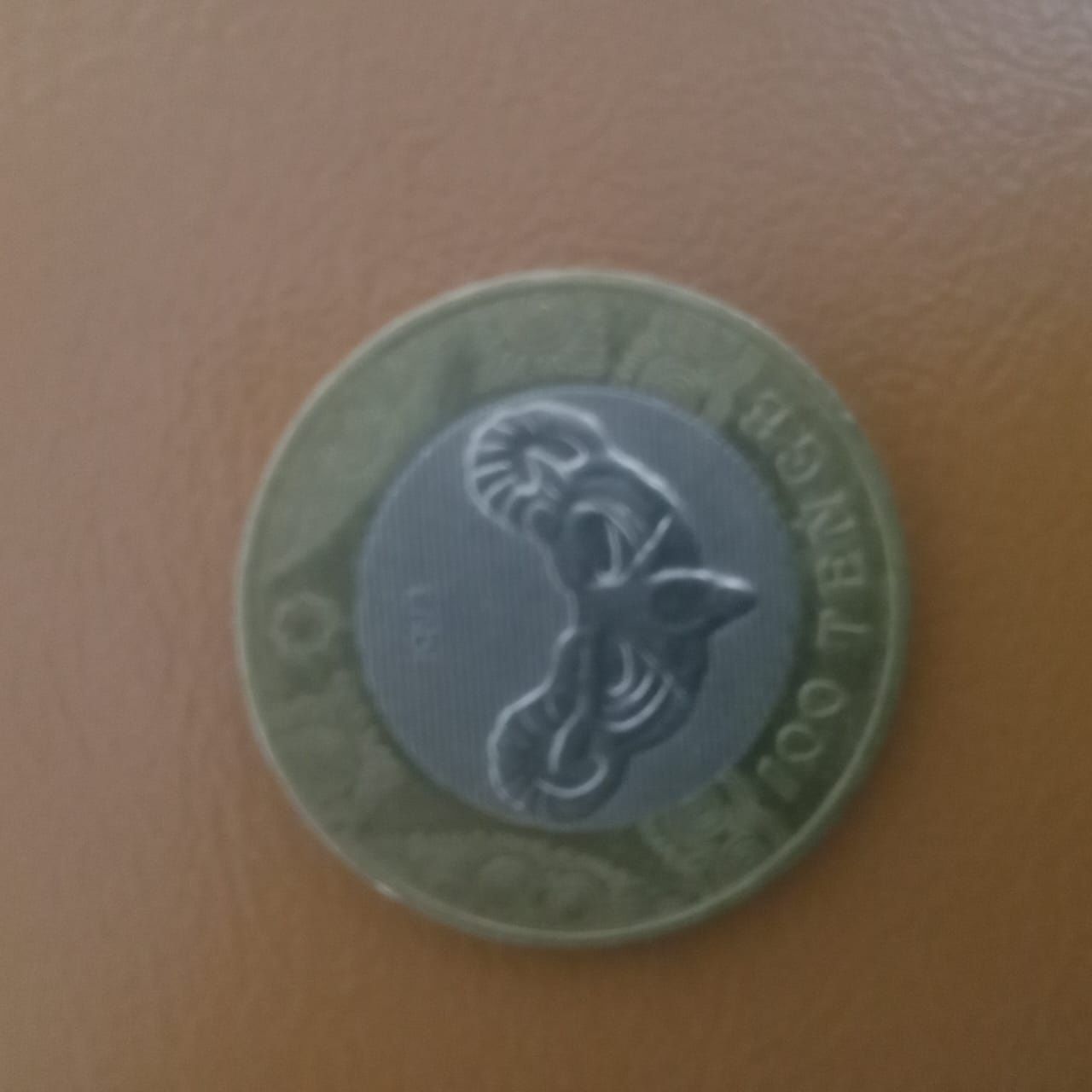 Продам 100 тенге редкий
