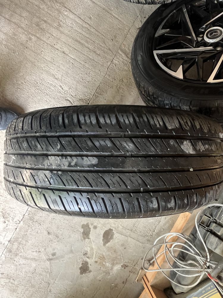 Титанкы +покришка 235/60R18