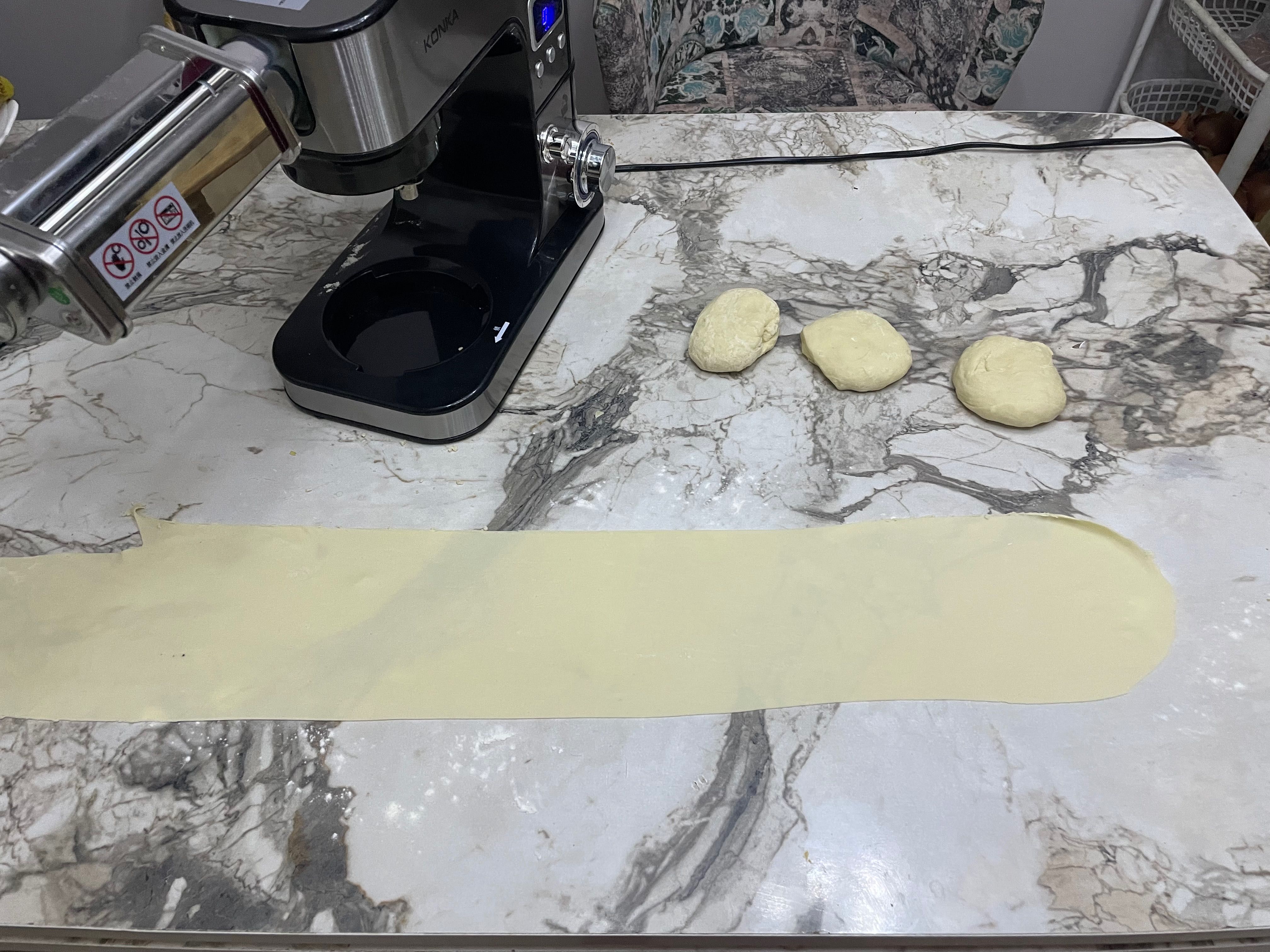 Продаю Новый кухонный комбайн Конка в коробке