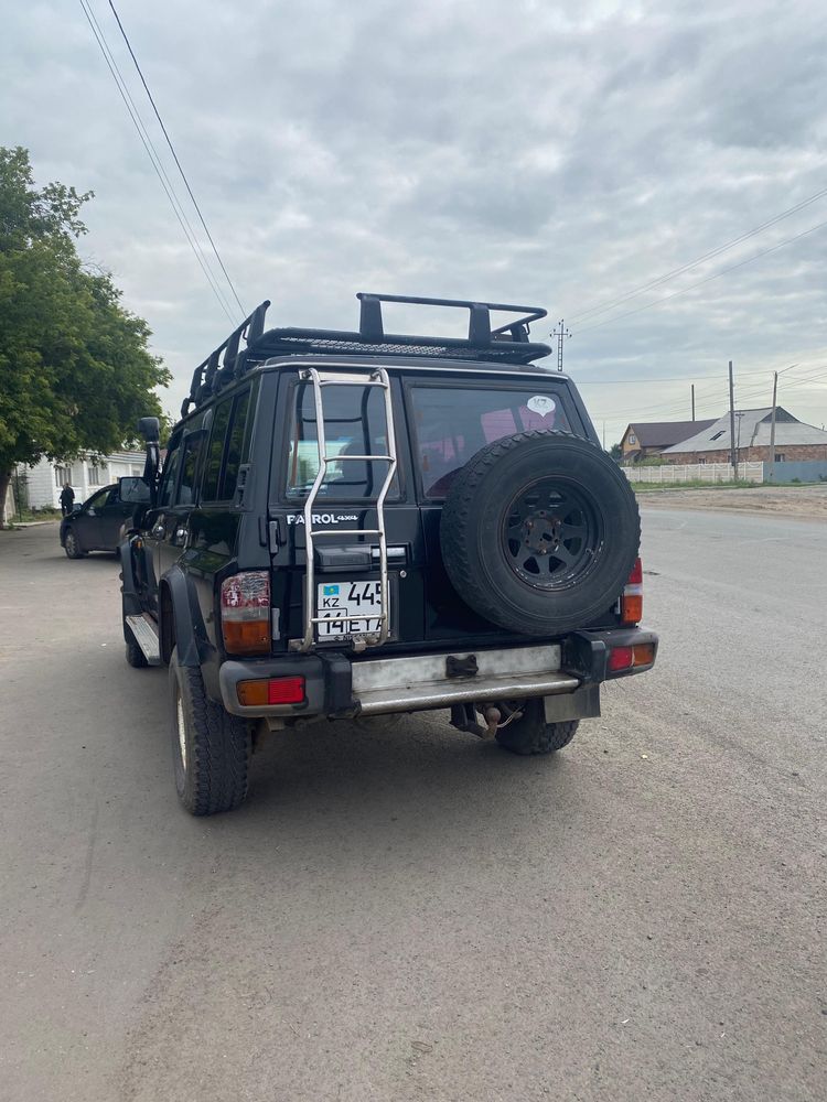 Nissan patrol 1995 года.   Продам . Обмен на молодняк крс или легковую