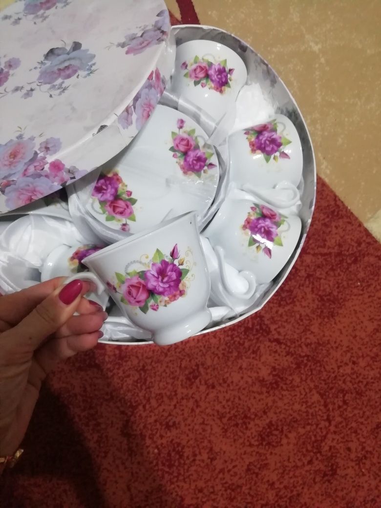 Продам чайный сервиз
