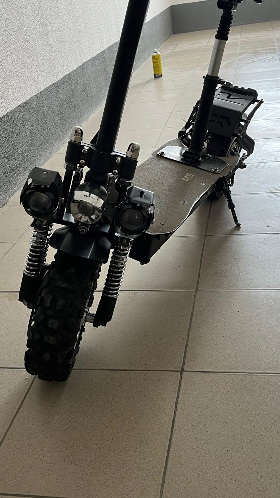 Самокат kugoo m5