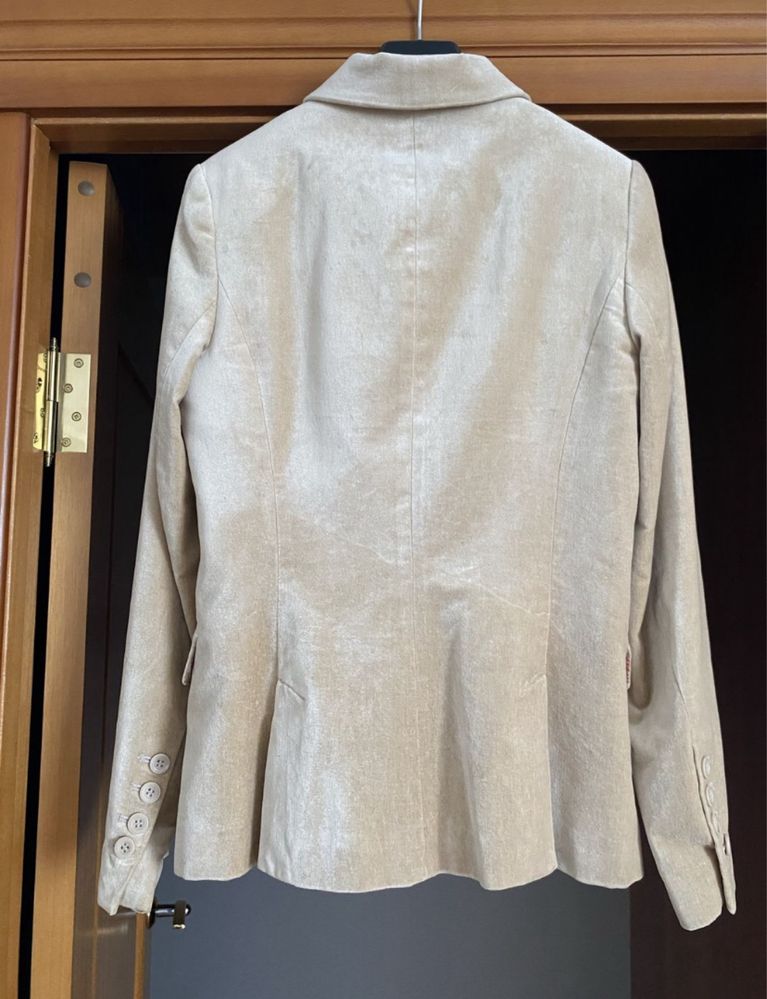 Продам бархатный пиджак H&M