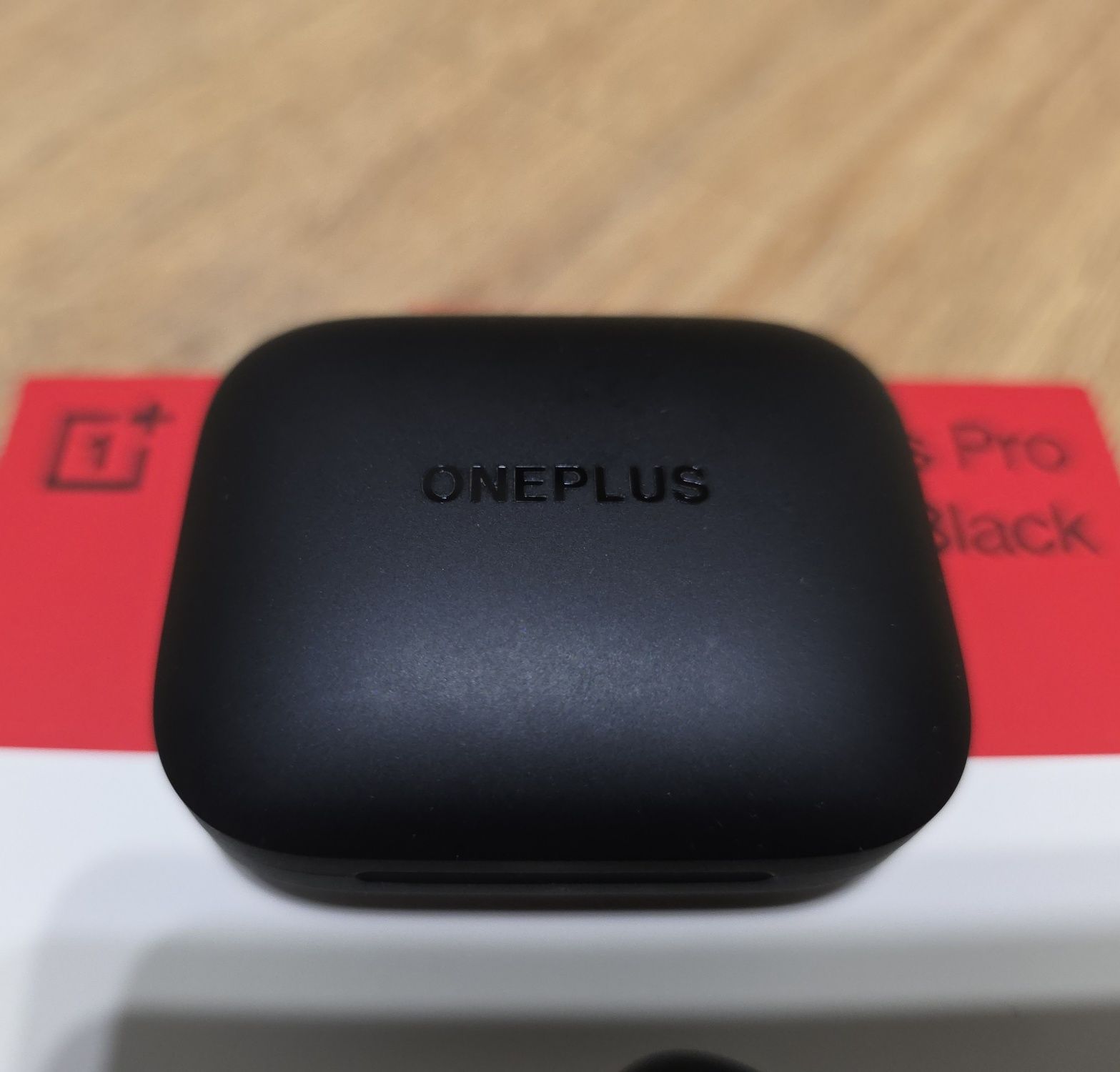 Наушники OnePlus Buds Pro - Matte Black