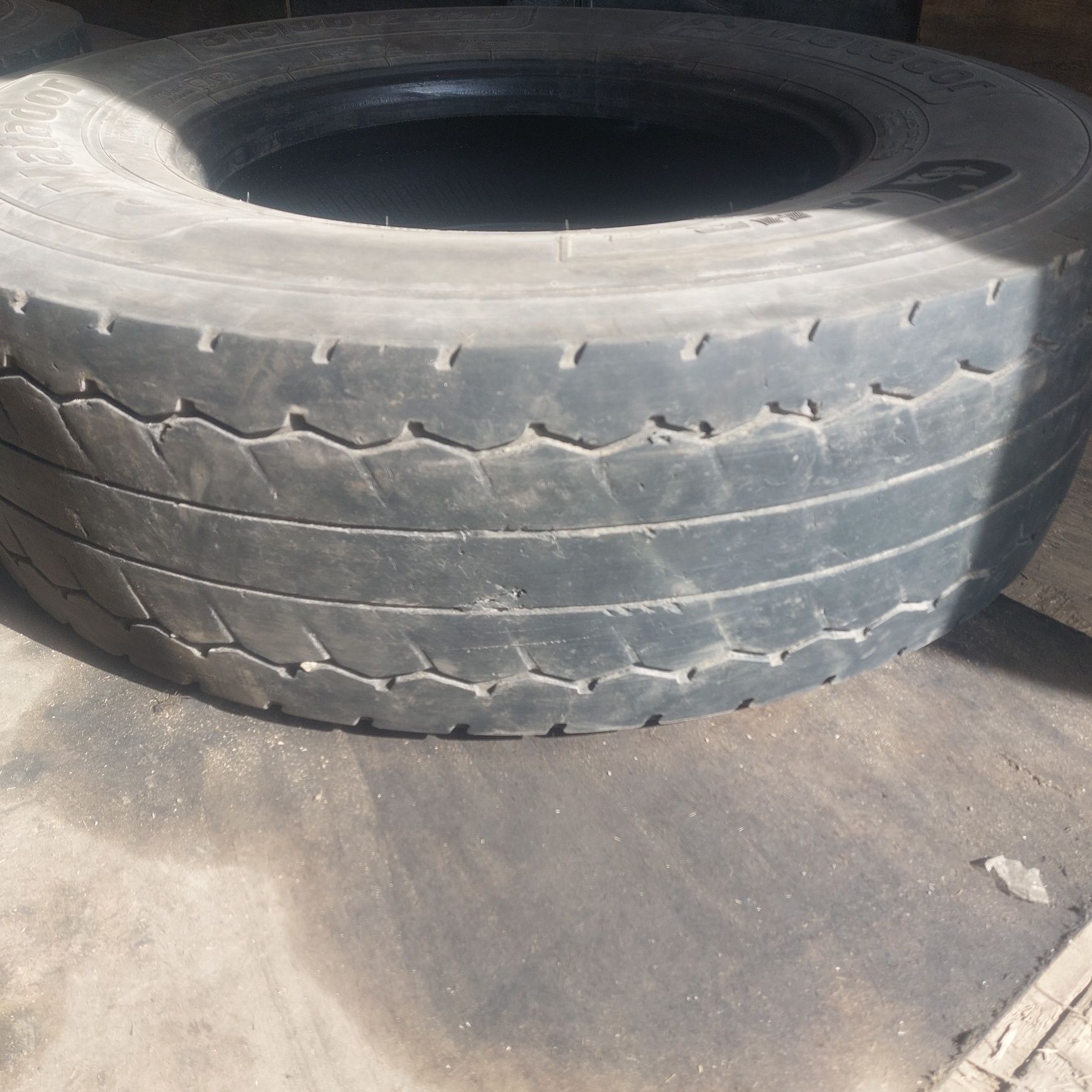 Шины ведущие  315/80 R 22,5