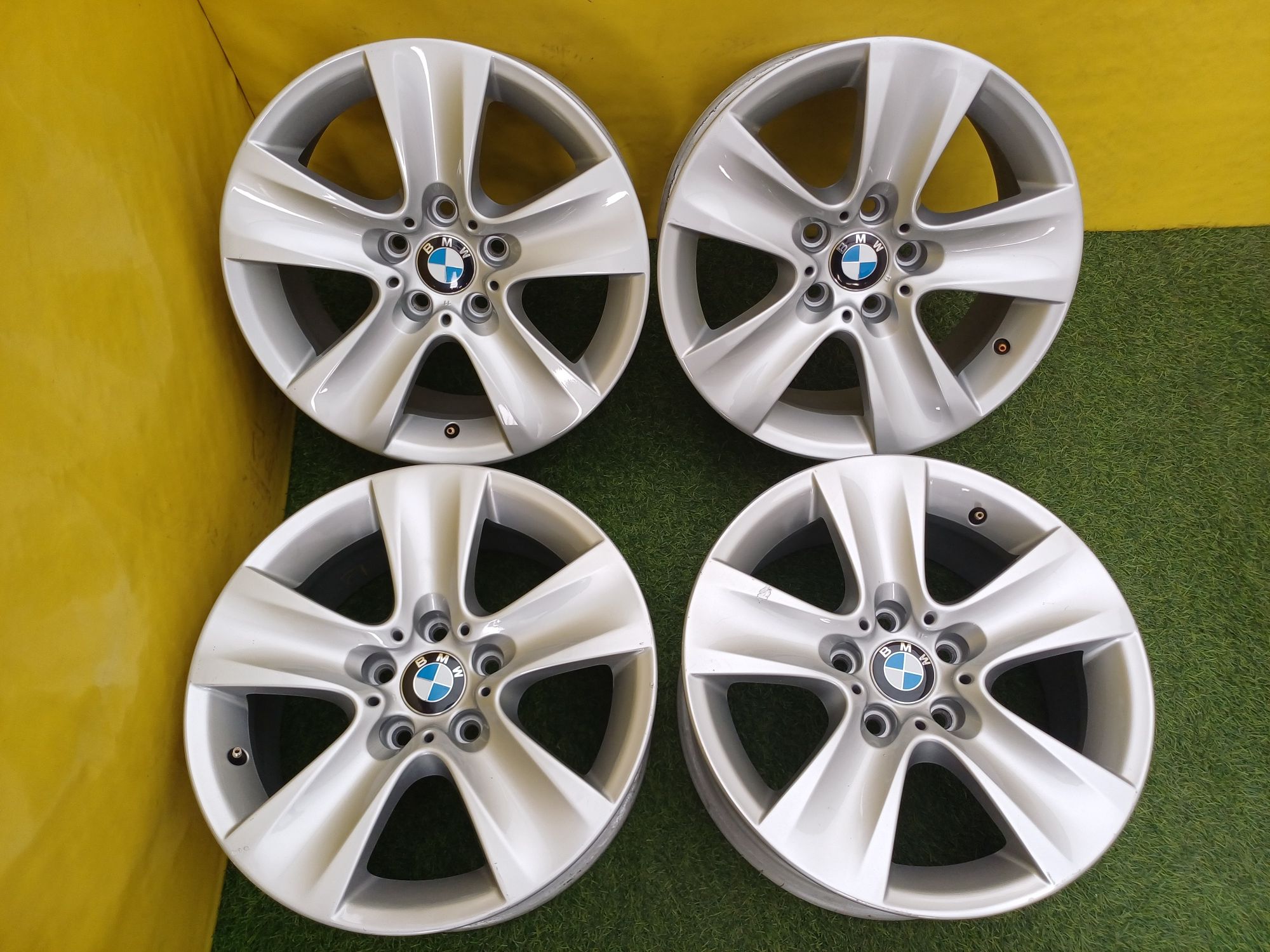 Диски R17 5x120 на BMW.