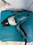 Гайковерт Makita TW0350 ( лот 644543 г. Щучинск Морозова 34)