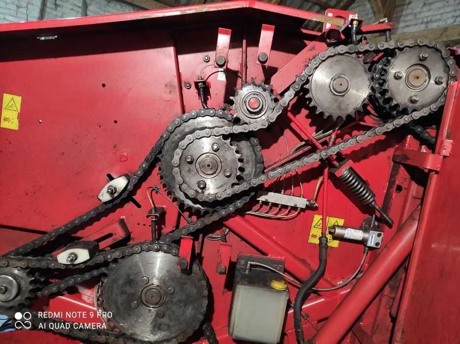пресс-подборщик metal fach z562