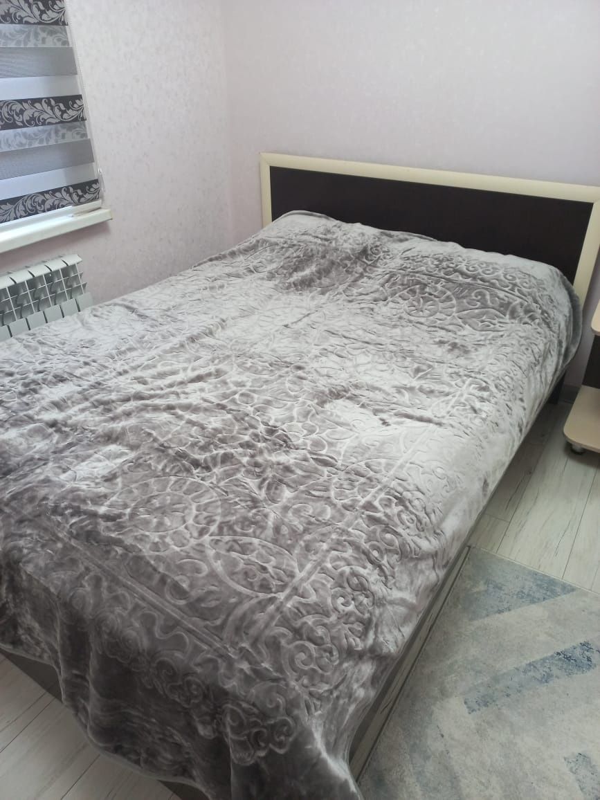 Продам спалный кровать, шкаф