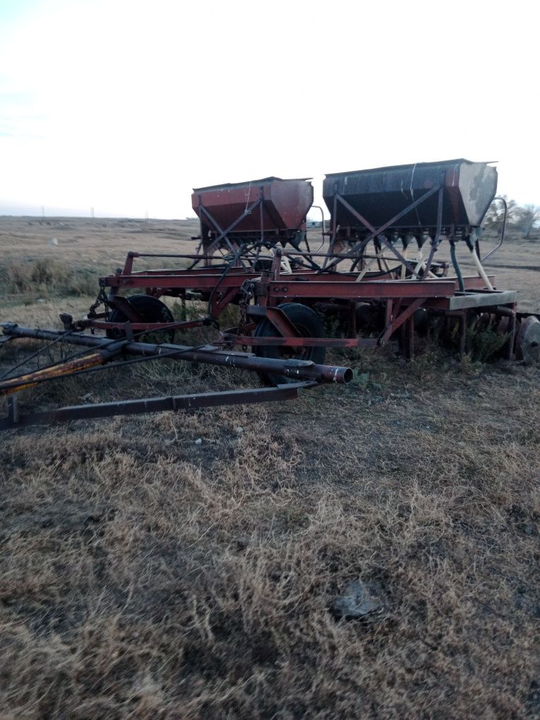 Продам лущильник лдг10, сеялки,