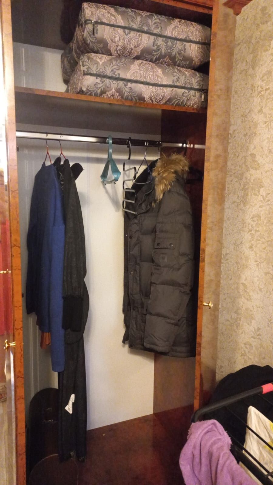 Продам шкаф состояние нового, покупали в прошлом году 3 м